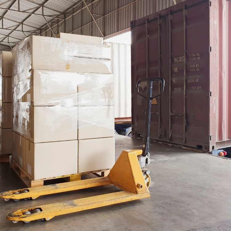 Door-to-door shipment service